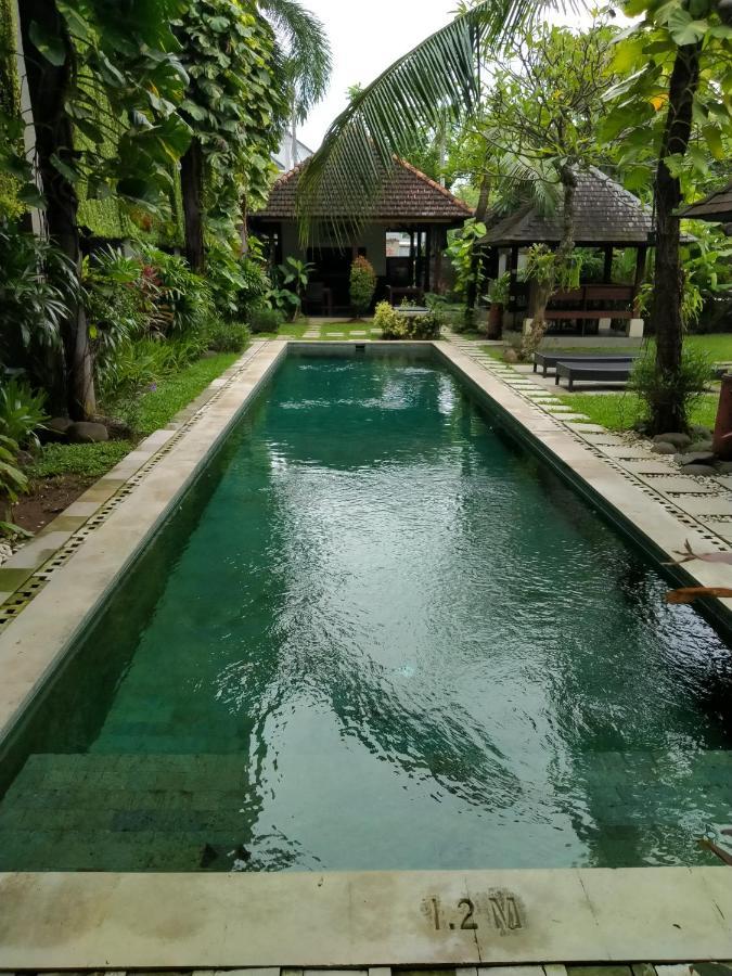 Ganga Hotel & Apartment Denpasar Eksteriør bilde