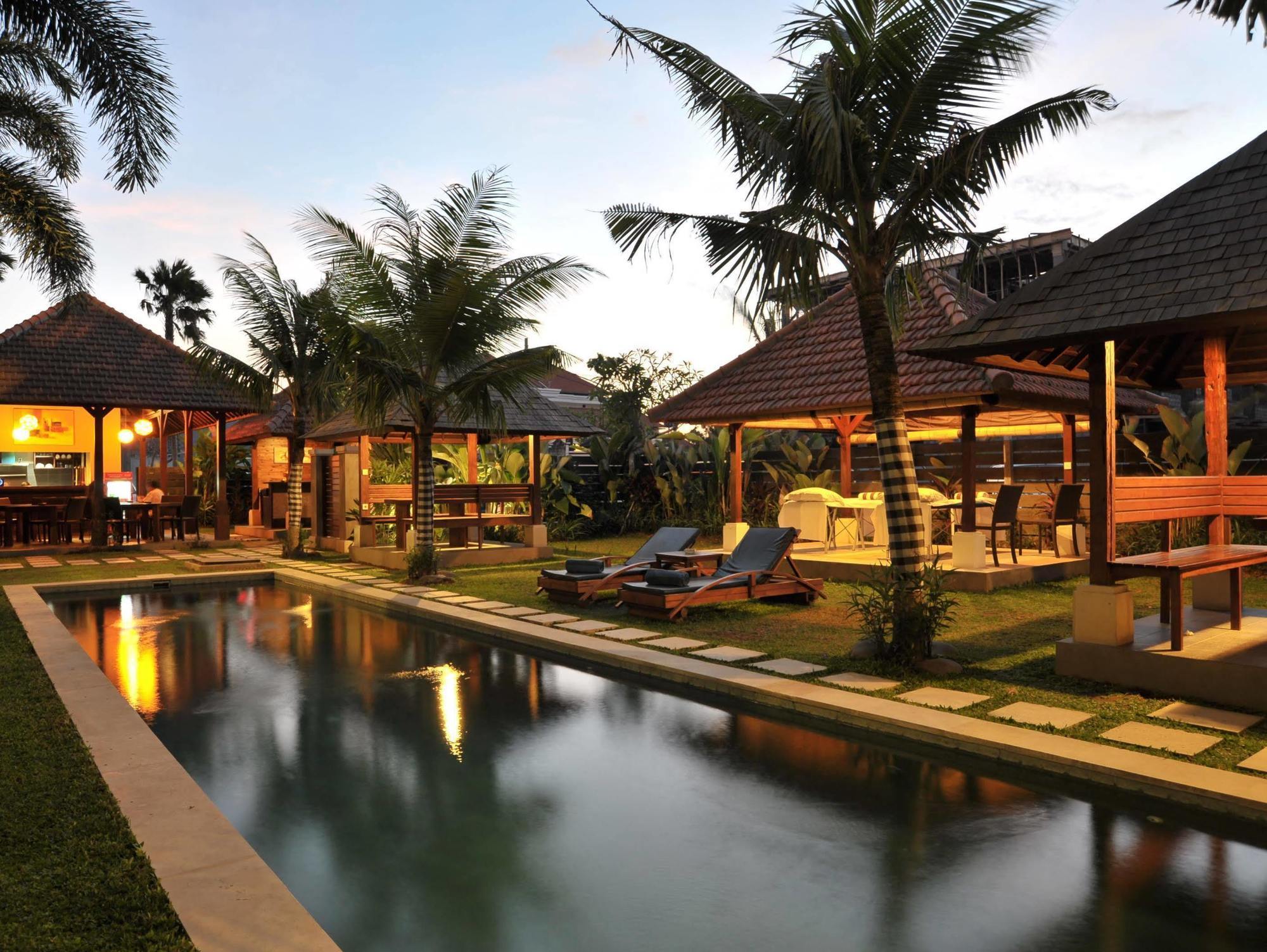 Ganga Hotel & Apartment Denpasar Eksteriør bilde